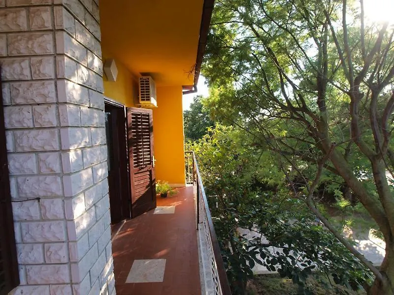 Apartment Sanja Near The Sea, Spacious And Green :) Pula 0*,  Croatie